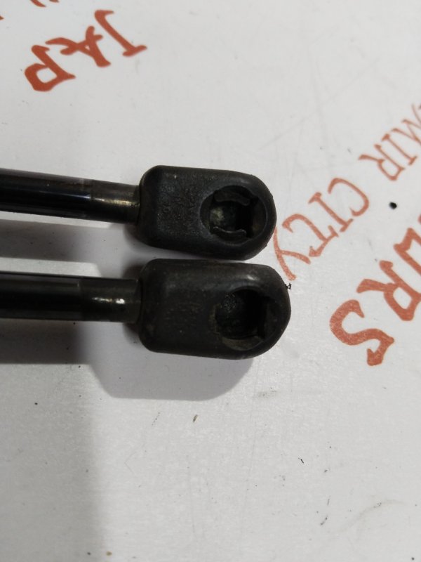 Амортизатор двери багажника, 1000 рублей, Владимир