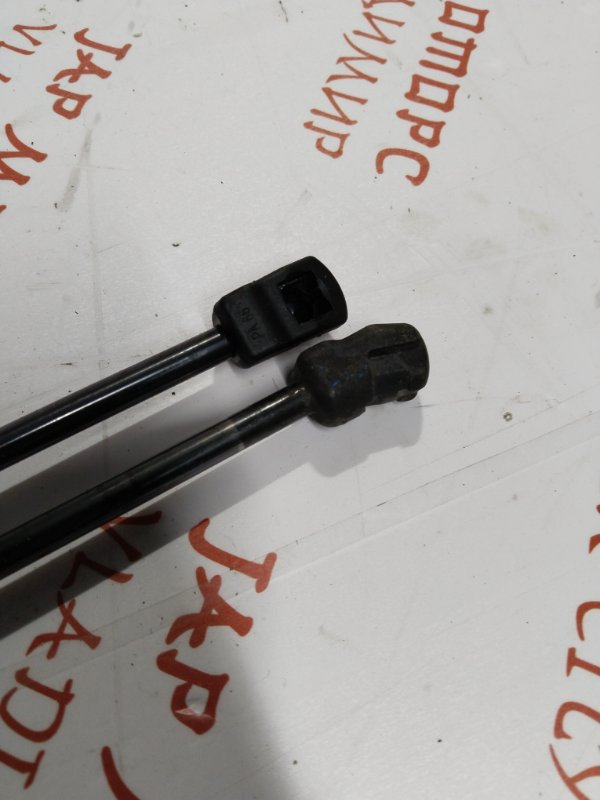 Амортизатор двери багажника, 1000 рублей, Владимир