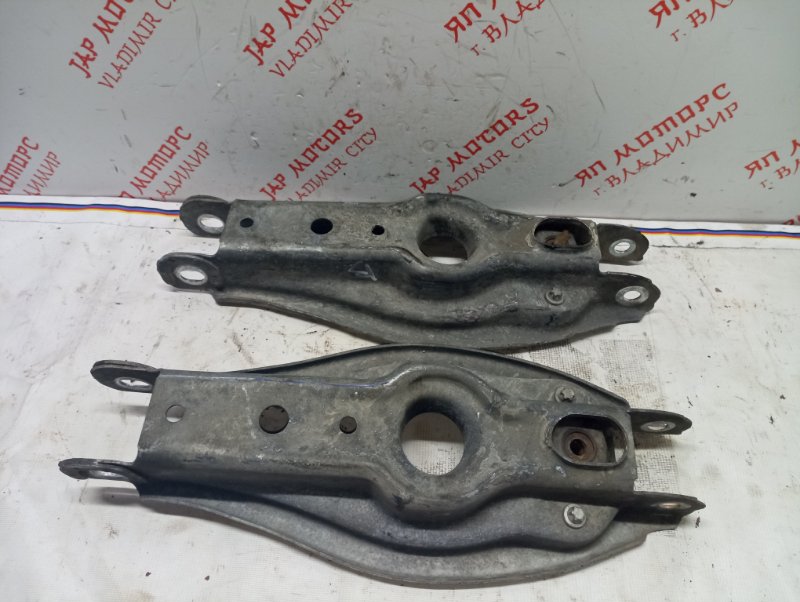 Рычаг подвески нижний, 1000 рублей, Владимир