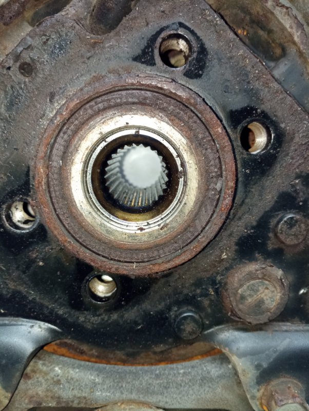 Кулак поворотный, 5000 рублей, Владимир