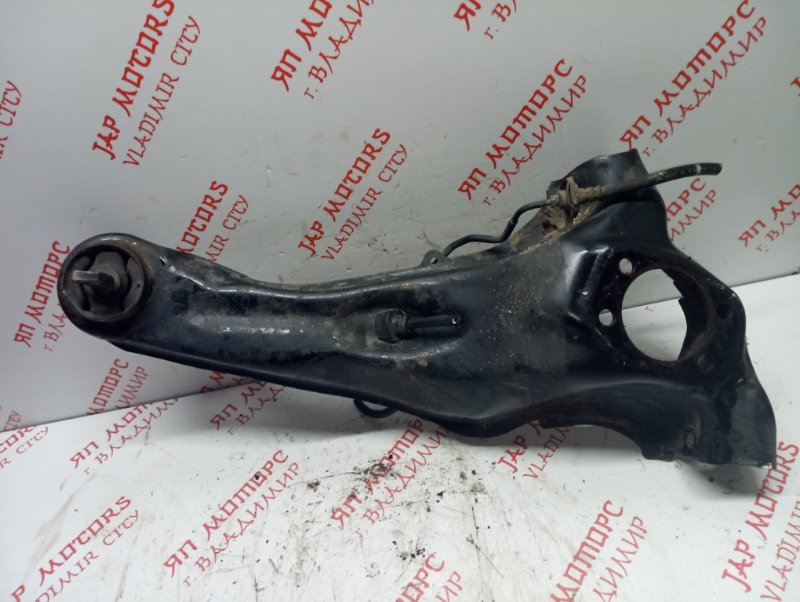 Рычаг подвески нижний, 2000 рублей, Владимир