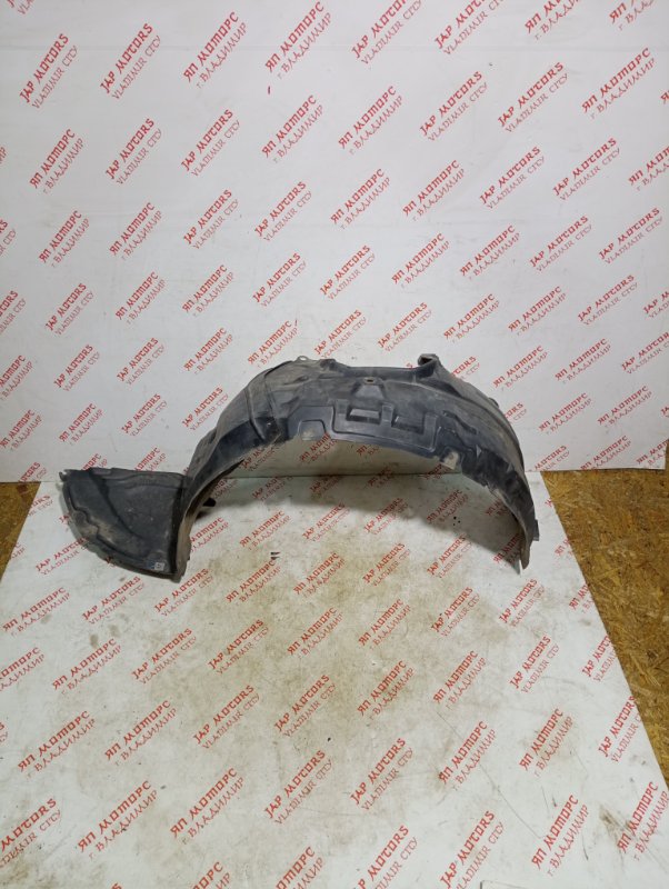 Подкрылок, 2000 рублей, Владимир