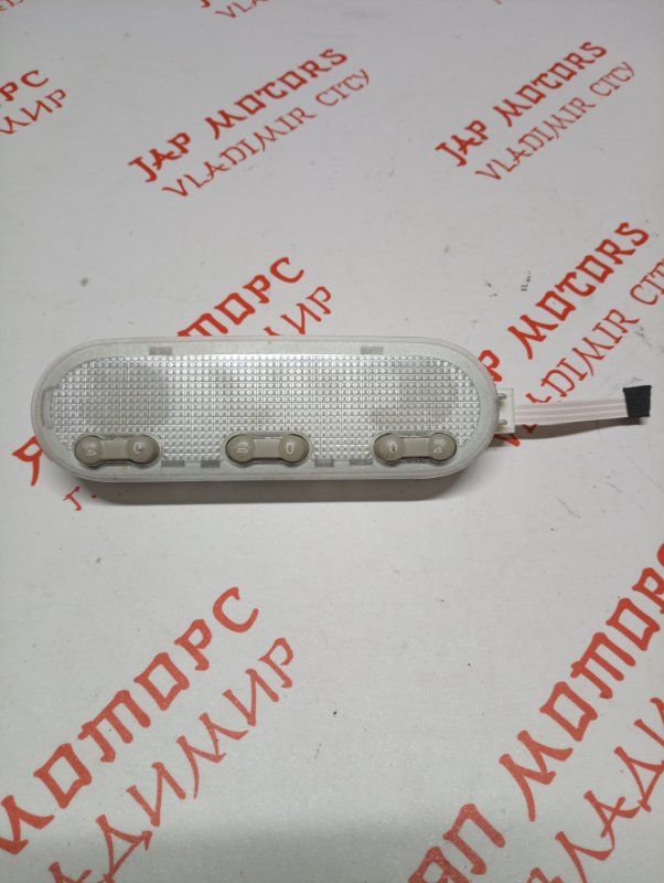 Плафон подсветки салона, 1000 рублей, Владимир