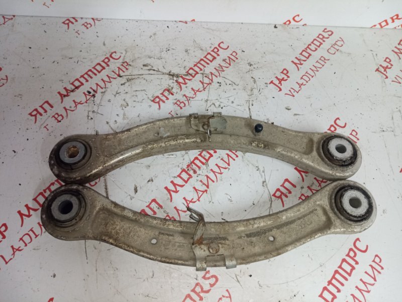 Рычаг подвески верхний, 1500 рублей, Владимир