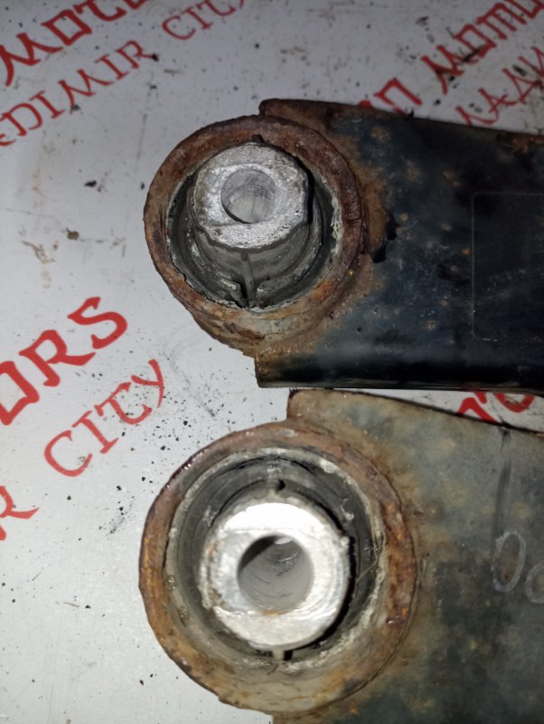 Рычаг подвески нижний, 2000 рублей, Владимир