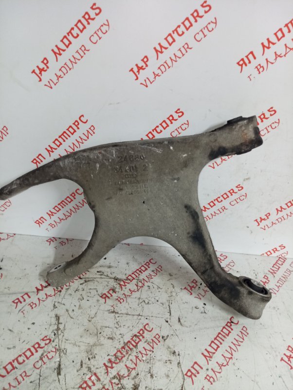 Рычаг подвески нижний, 2000 рублей, Владимир