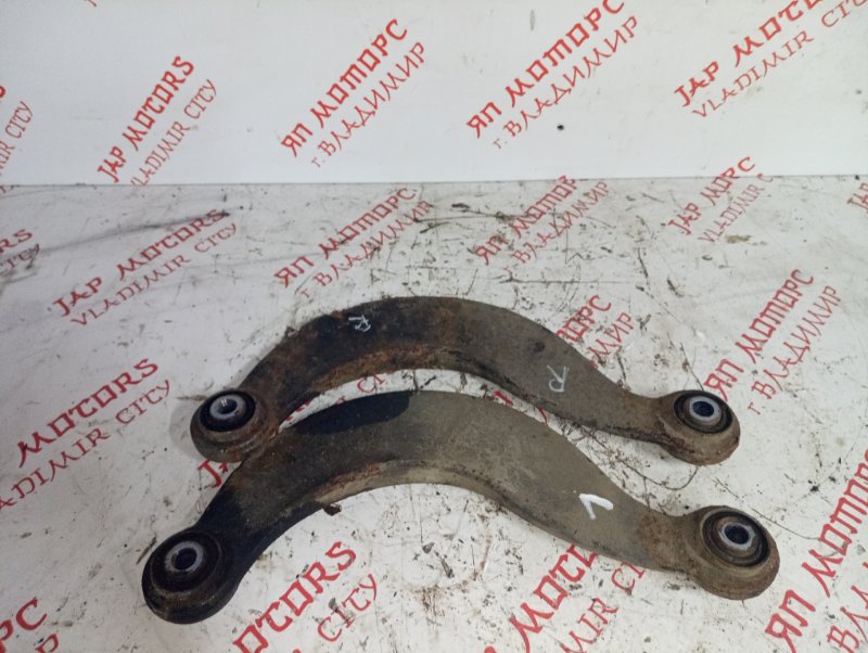 Рычаг подвески верхний, 1000 рублей, Владимир