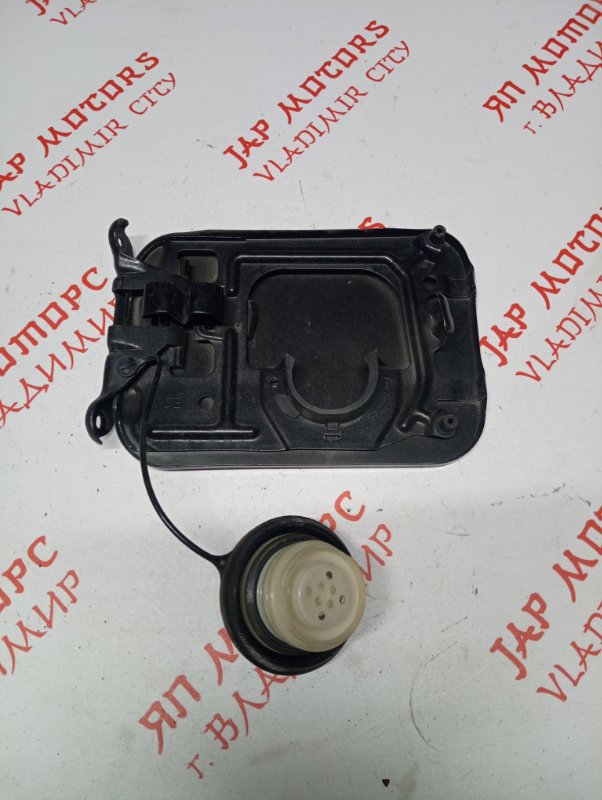 Лючок топливного бака, 1000 рублей, Владимир