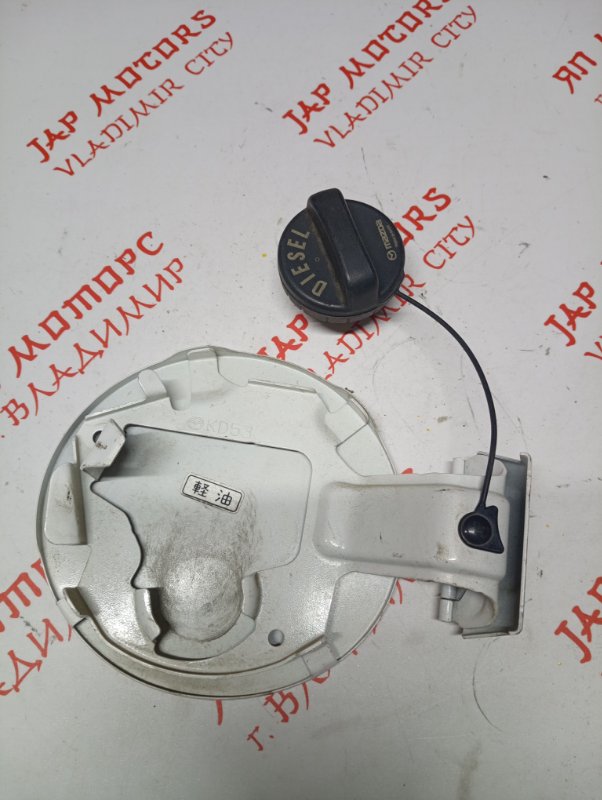 Лючок топливного бака, 500 рублей, Владимир