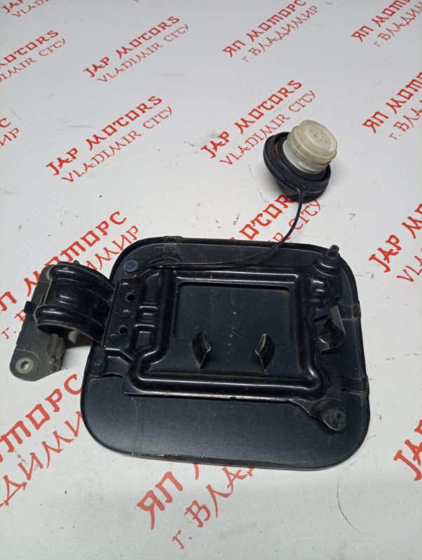 Лючок топливного бака, 500 рублей, Владимир