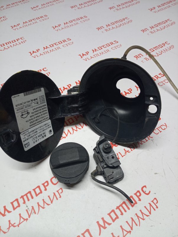 Лючок топливного бака, 5000 рублей, Владимир