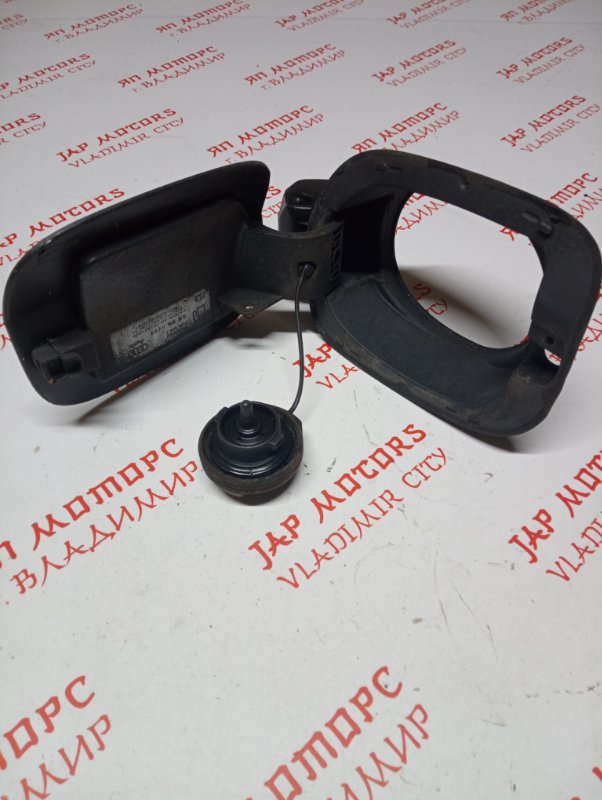 Лючок топливного бака, 2500 рублей, Владимир