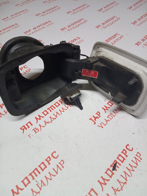 Лючок топливного бака, 3000 рублей, Владимир