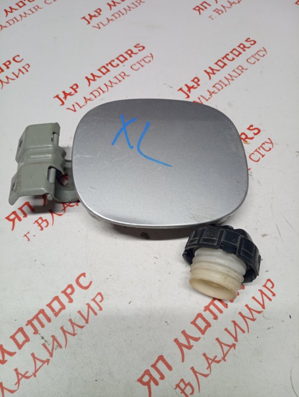 Лючок топливного бака, 500 рублей, Владимир