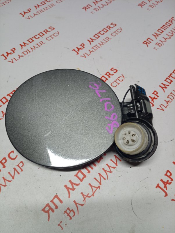 Лючок топливного бака, 500 рублей, Владимир