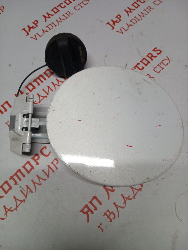 Лючок топливного бака, 500 рублей, Владимир