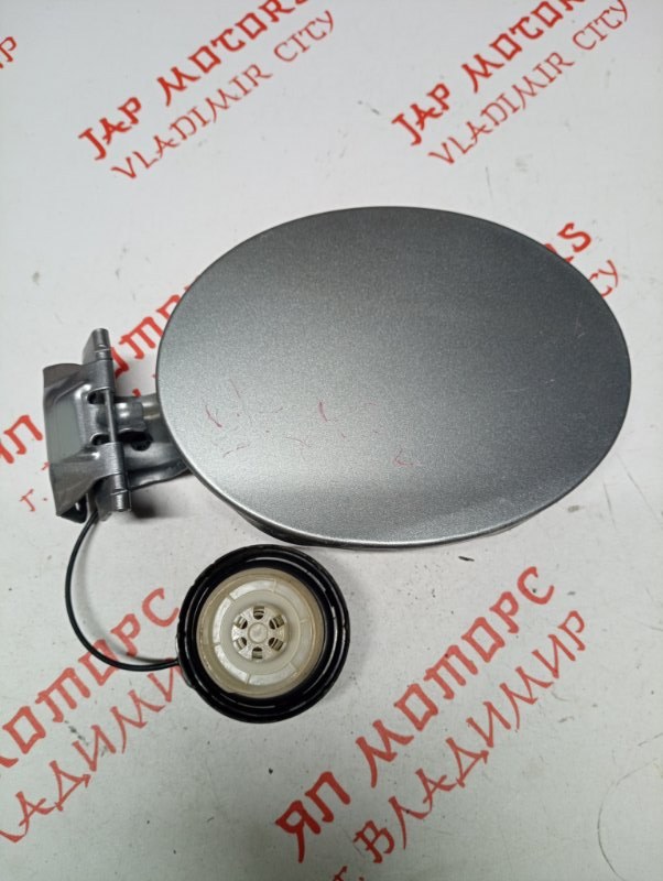 Лючок топливного бака, 500 рублей, Владимир