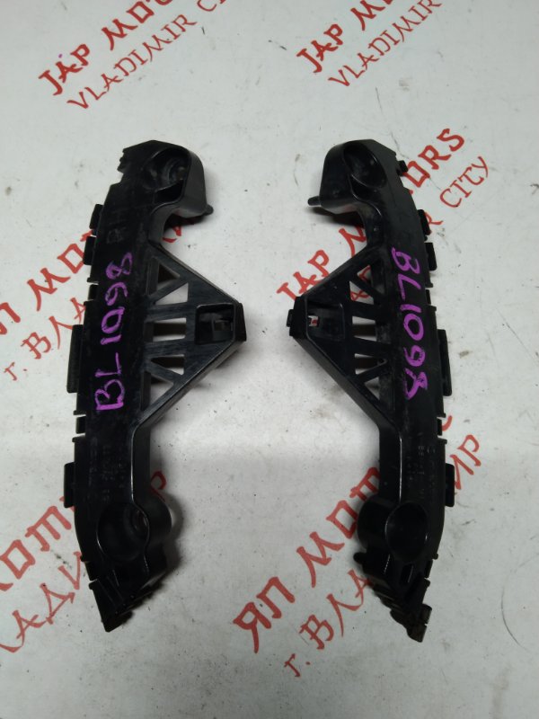 Крепление бампера, 2000 рублей, Владимир