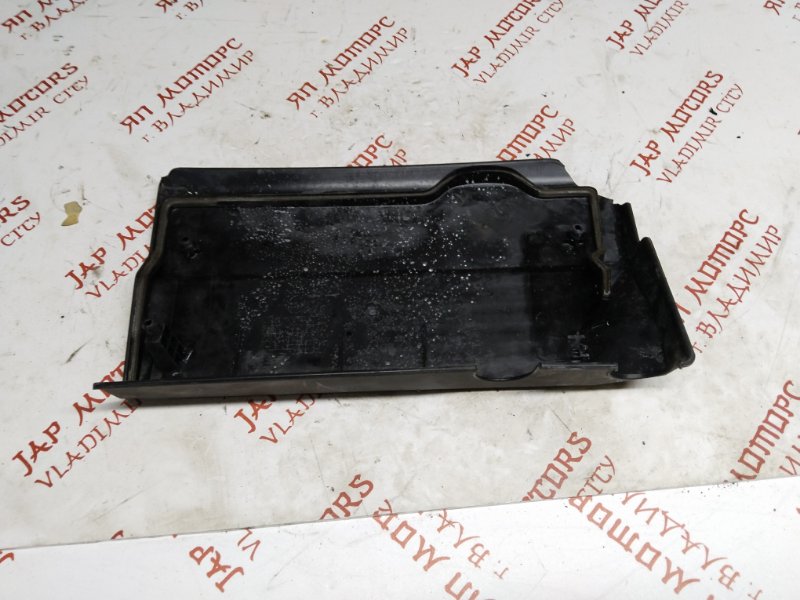 Декоративная крышка двигателя, 1000 рублей, Владимир