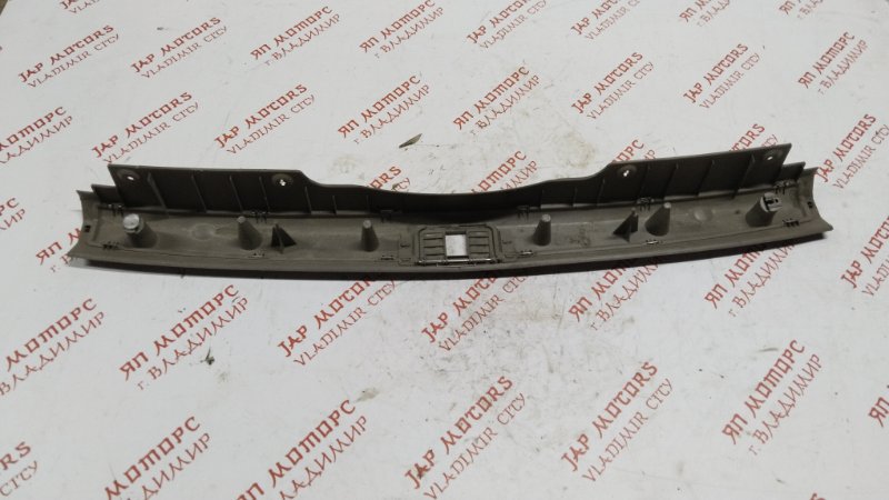 Накладка замка багажника, 2000 рублей, Владимир