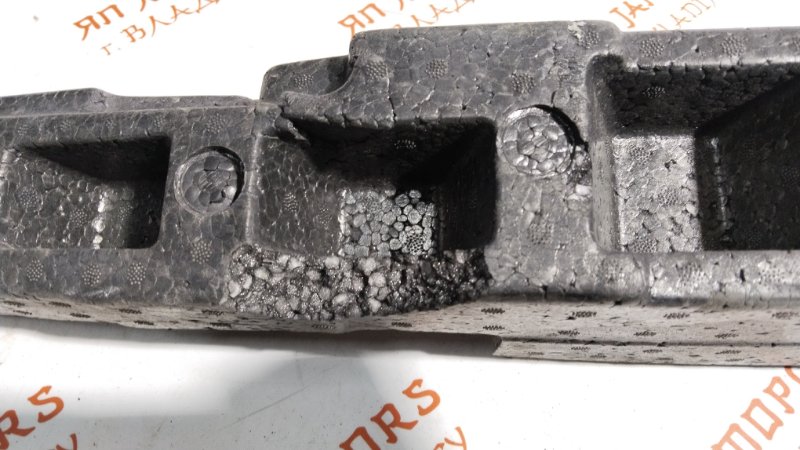 Усилитель бампера, 1000 рублей, Владимир