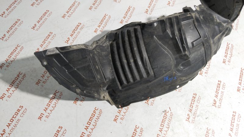 Подкрылок, 2000 рублей, Владимир