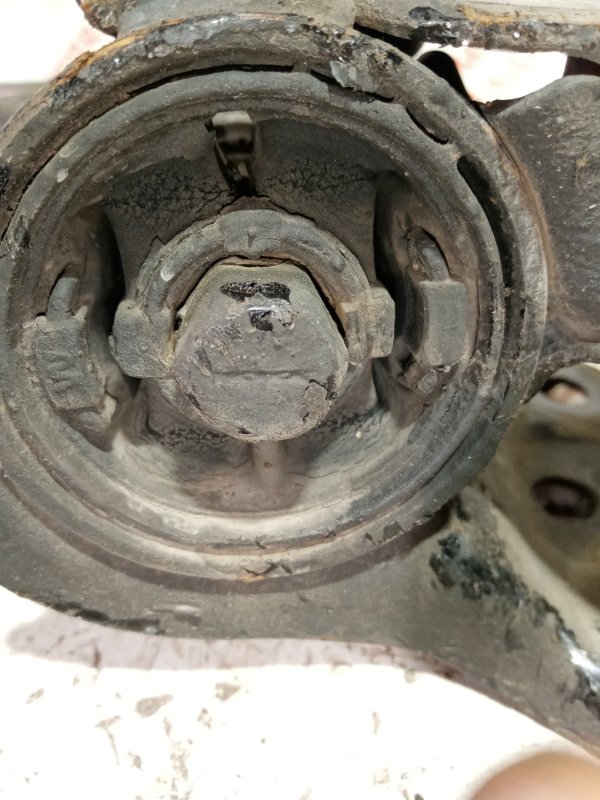 Рычаг подвески нижний, 4000 рублей, Владимир