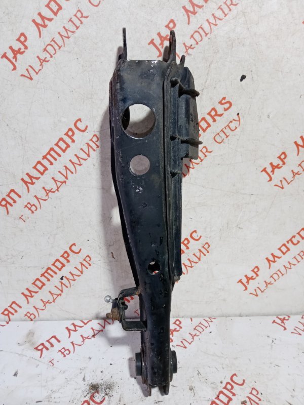 Рычаг подвески верхний, 2000 рублей, Владимир