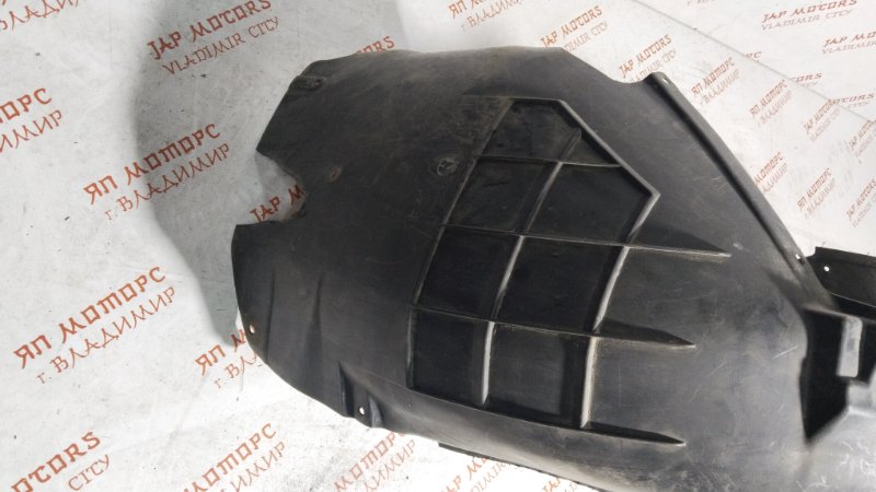 Подкрылок, 3000 рублей, Владимир