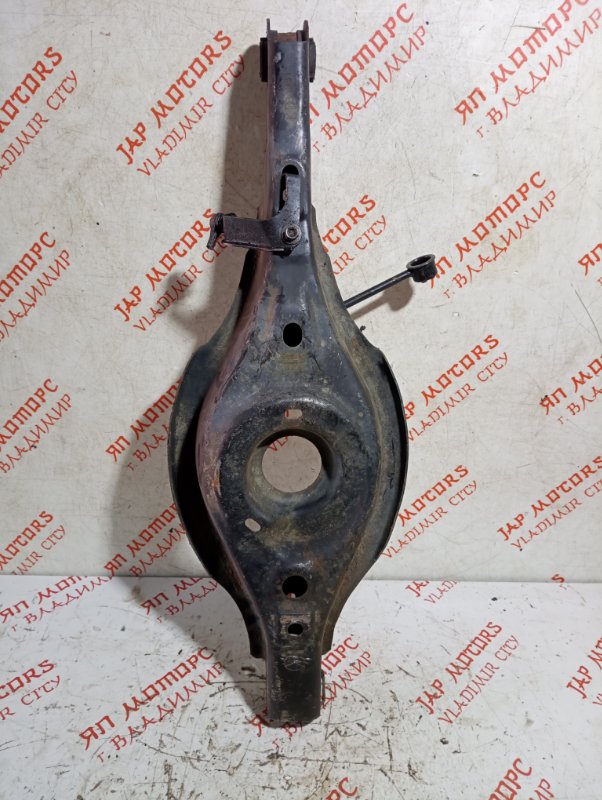 Рычаг подвески нижний, 4000 рублей, Владимир