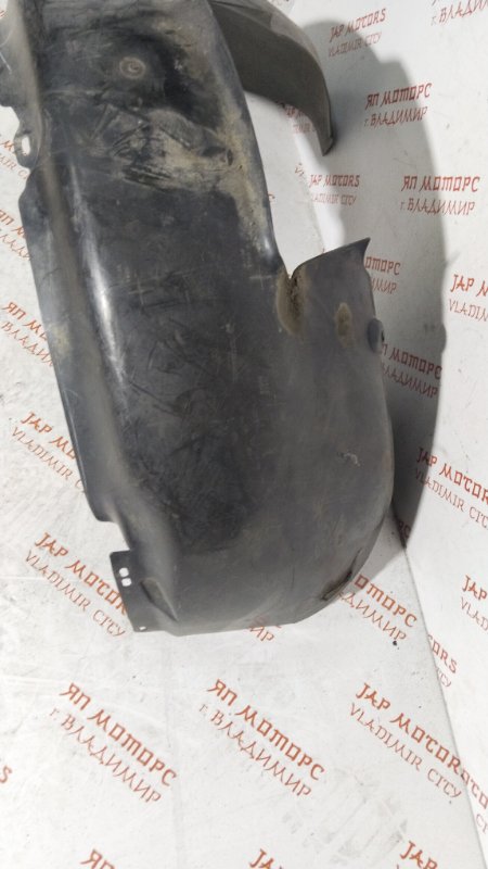 Подкрылок, 2000 рублей, Владимир