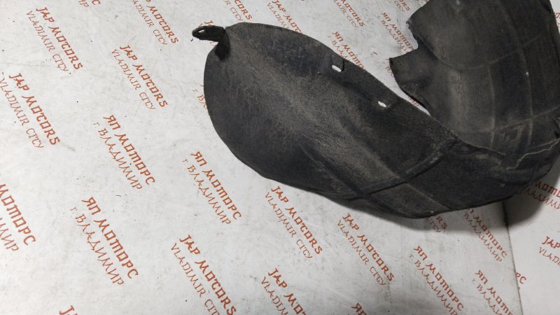 Подкрылок, 2000 рублей, Владимир