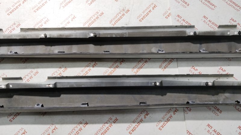 Накладка на порог наружная, 6000 рублей, Владимир