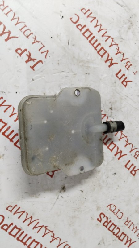 Бачок для тормозной жидкости, 1000 рублей, Владимир