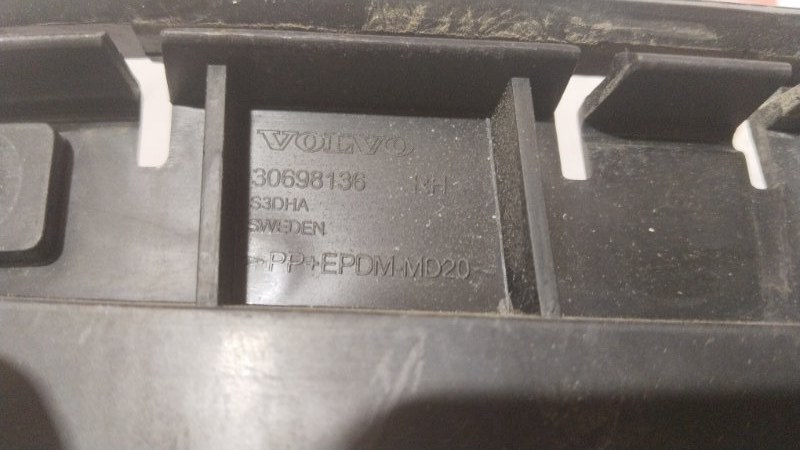 Крепление бампера, 2000 рублей, Владимир