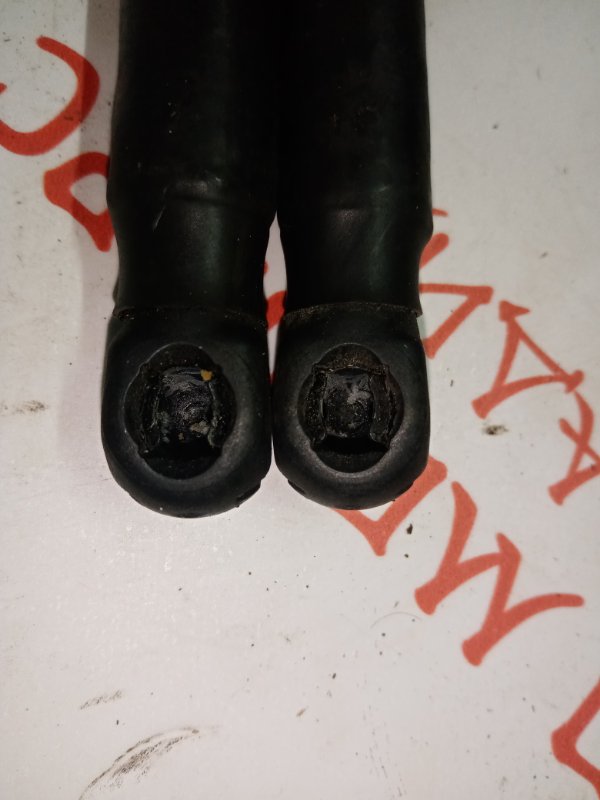 Упор капота, 3000 рублей, Владимир