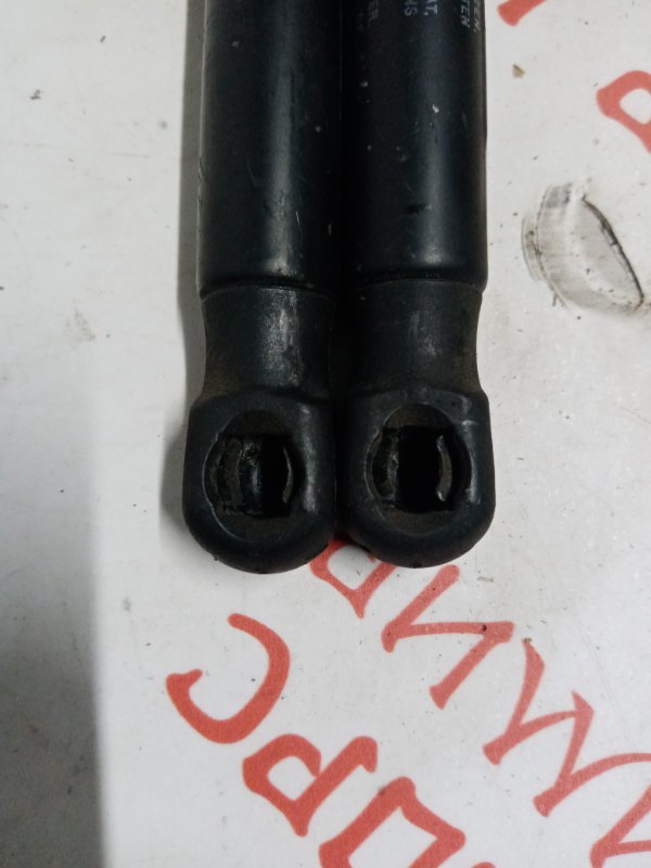 Упор капота, 1500 рублей, Владимир