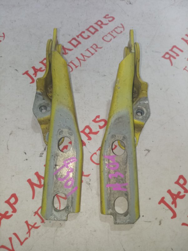 Петля капота, 1000 рублей, Владимир