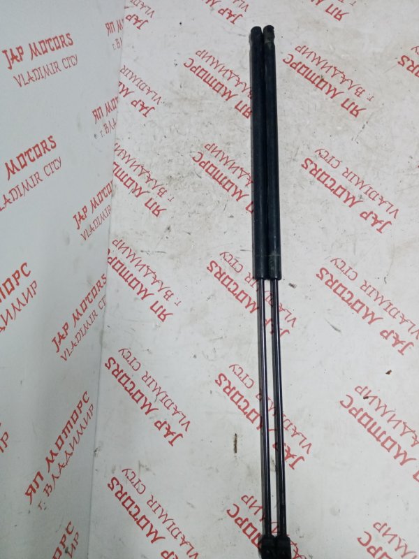 Упор капота, 1500 рублей, Владимир