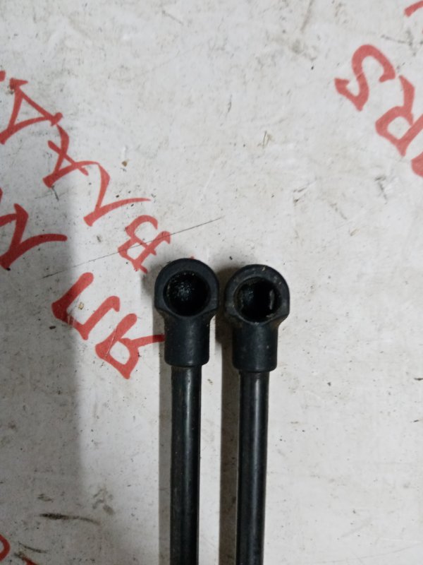 Упор капота, 1500 рублей, Владимир