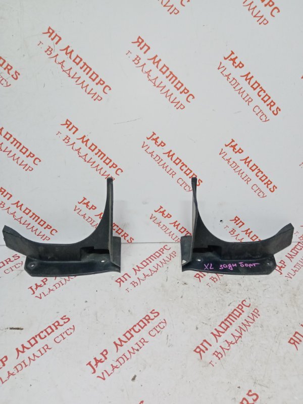 Крепление бампера, 1000 рублей, Владимир