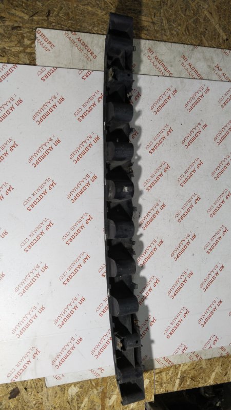 Усилитель бампера, 1000 рублей, Владимир