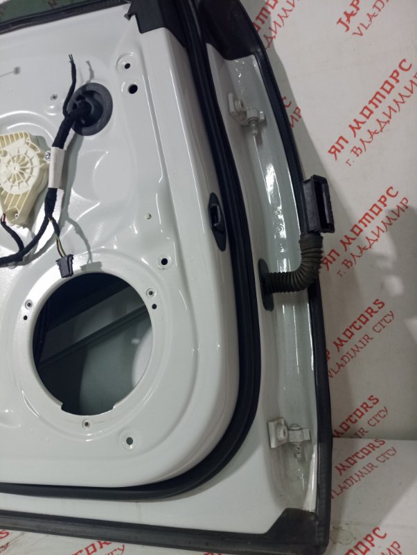 Дверь боковая, 33000 рублей, Владимир