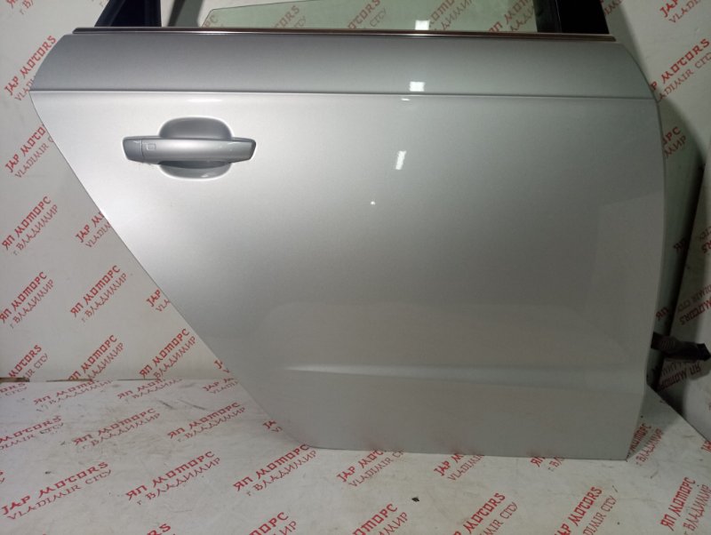 Дверь боковая, 16000 рублей, Владимир