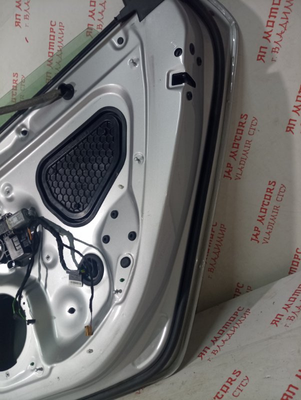 Дверь боковая, 16000 рублей, Владимир