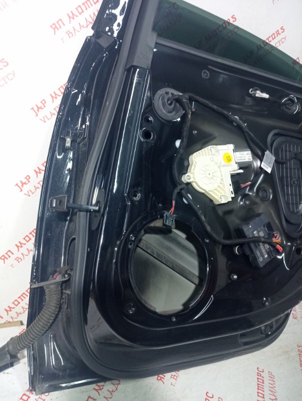 Дверь боковая, 11000 рублей, Владимир