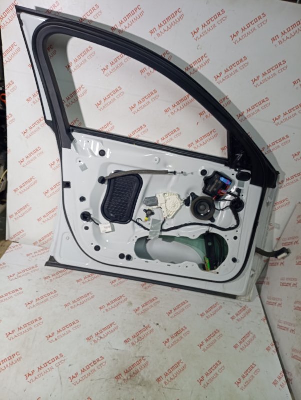 Дверь боковая, 33000 рублей, Владимир