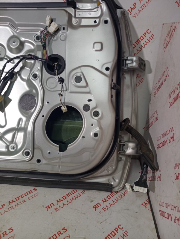 Дверь боковая, 12000 рублей, Владимир