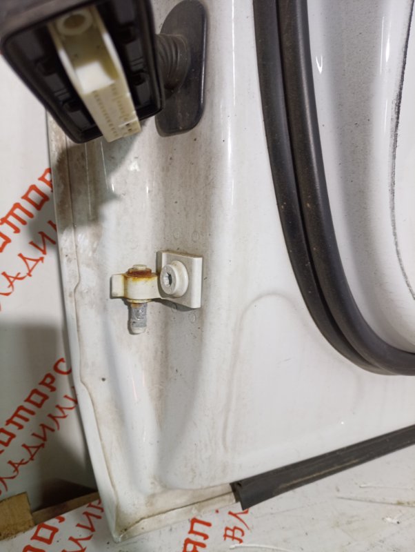 Дверь боковая, 33000 рублей, Владимир