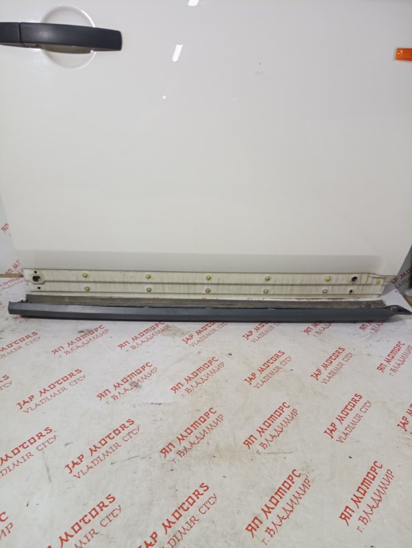 Дверь боковая, 12000 рублей, Владимир